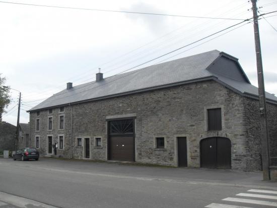 Façade avant